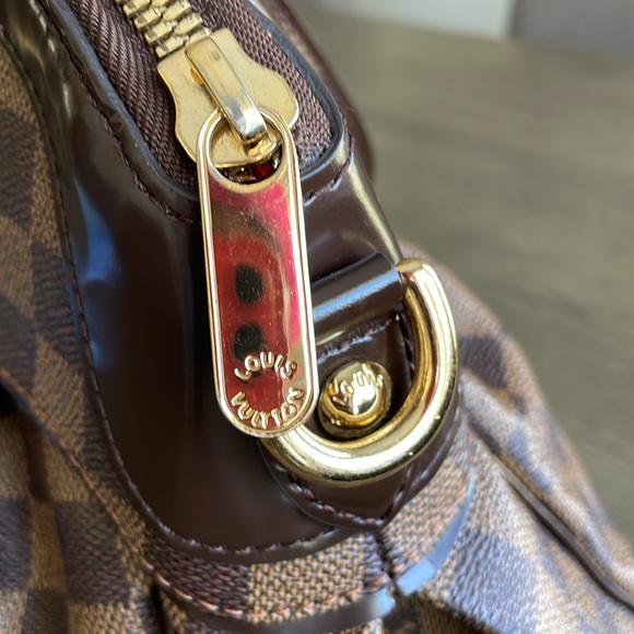 Louis Vuitton Trevi PM Damier Ebene Handbag - Picture 7 of 12